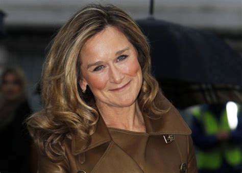 angela ahrendts burberry apple|Burberry reputation.